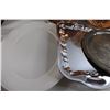 Image 2 : (6) Serving Plates
