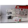 Image 1 : Singer Prelude 8820 Lightweight Portable Sewing Machine - In Box Untested