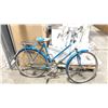 Image 5 : SHIMANO CARRERA DARK BLUE FRONT SUSPENSION 21 SPEED BICYCLE AND VINTAGE GLIDER DELUXE BLUE SINGLE