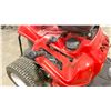 Image 5 : RED TROY-BILT GAS POWERED 6 SPEED RIDE ON LAWN MOWER WITH A 382CC BRIGGS & STRATTON ENGINE * HAS