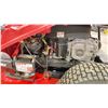 Image 8 : RED TROY-BILT GAS POWERED 6 SPEED RIDE ON LAWN MOWER WITH A 382CC BRIGGS & STRATTON ENGINE * HAS
