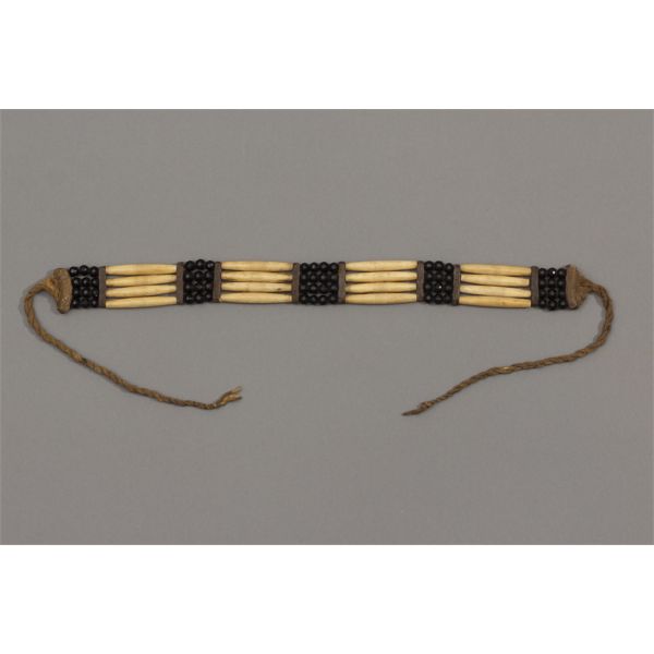 Early Native American Bone Choker Necklace