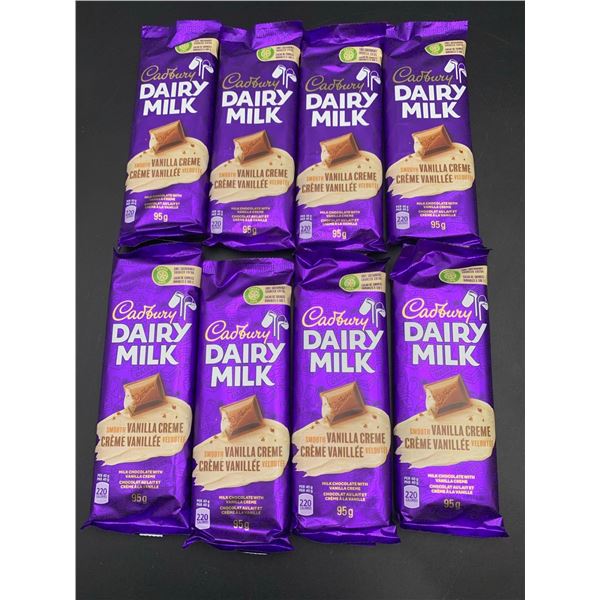 Cadbury Dairy Milk Smooth Vanilla Creme Candy Bars (8 x 95g)