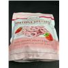 Image 2 : Creative Snacks Co. Strawberry & Yogurt Pretzels (737g)