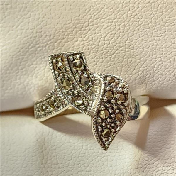 Silver Marcasite Ring (~Size 7.5)RING (~length 0 inches), Suggested Retail Value $120