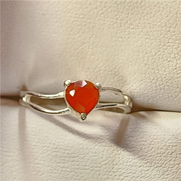 Silver Agate Ring (~Size 7.5)RING (~length 0 inches), Suggested Retail Value $60