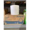Image 1 : CASE LOT - Scott Brand High Capacity Roll Towels White 6 Rolls 7.5" x 1150 Ft