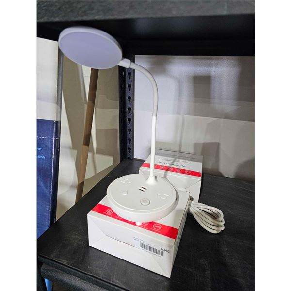 Lot of 2  Multifunctional Smart Socket usb Charging Table Lamps