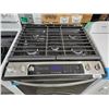 Image 3 : Whirlpool WEG745H0LZ Gas Range, 30 inch Exterior Width, Self Clean, Convection, 5 Burners, 5.8 cu. f