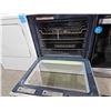 Image 6 : Maytag YMER8800FW - MER8800FW Electric Range, 30 inch Exterior Width, Self Clean, Convection, 5 Burn