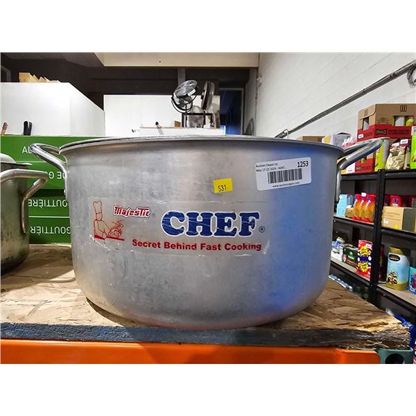 Majestic Chef Large Commercial Cooking Pot with Lid