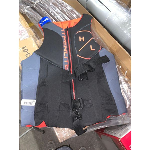 Hyperlite L Mens Water Vest