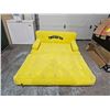 Image 2 : Inflatable Yellow Twisted Tea - Outdoor Sofa / Sleeping Mattress