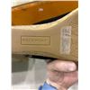 Image 3 : Rockport ladies high healed shoes size 11