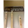Image 2 : Lot of 2 PX professional series 3 piece paint brush sets
