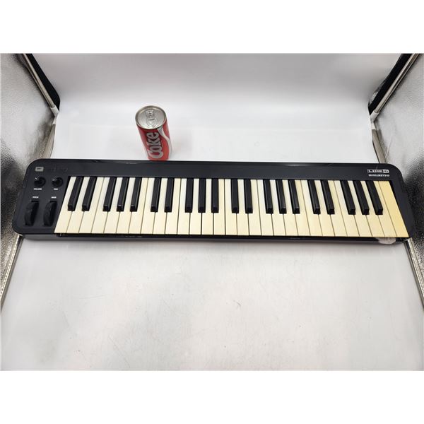 Line 6 MobileKeys49 Keyboard