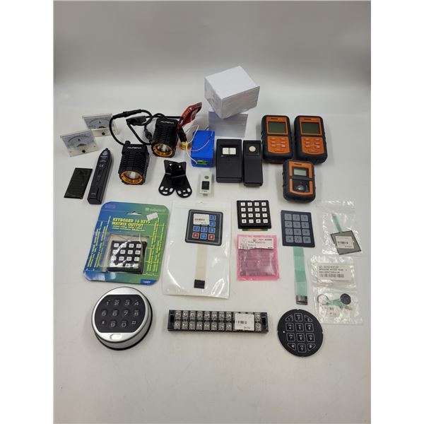 Electronic and Key Pad Lot