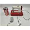 Image 1 : Vintage Sew-Ette Mini Sewing Machine
