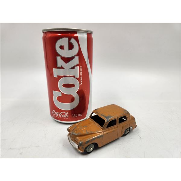 Dinky Toys Diecast Hillman Minx Made in England