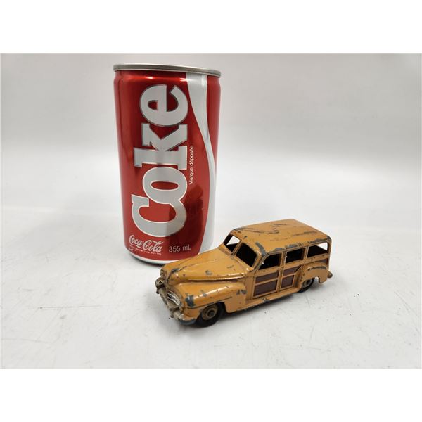 Dinky Toys Diecast Woody Station Wagon Made in England