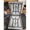 Image 2 : Foldable Table and Chairs