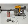 Image 1 : Dyson Handheld Vacuum