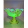 Image 1 : Fenton Daisy Hand Painted Compote Uranium Glass Signed S. Fisher