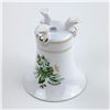 Image 8 : HOLLOHAZA PORCELAIN TRI-FOOTED HUNGARY VASE
