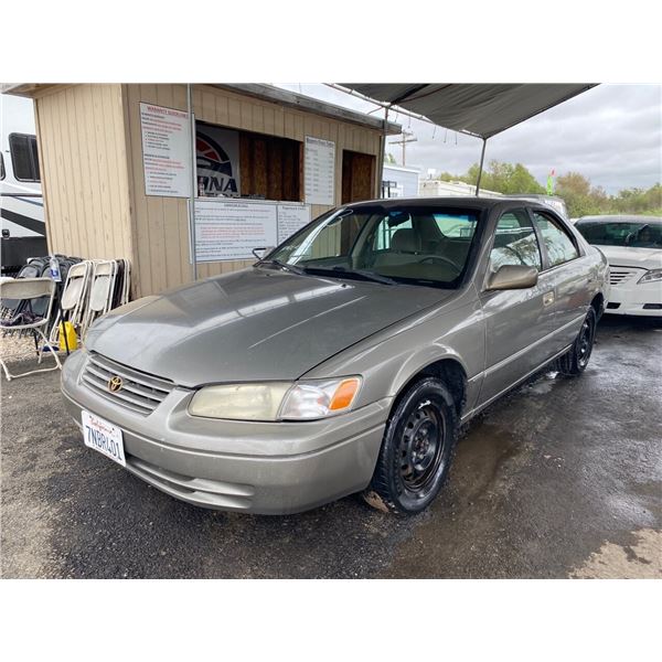 1999 TOYOTA CAMRY