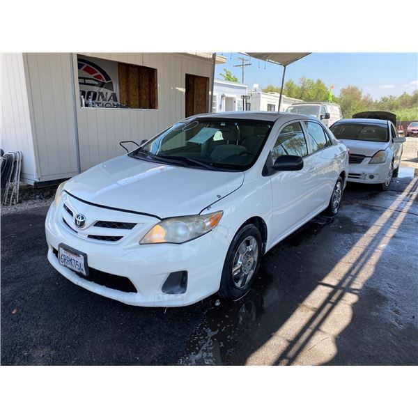 2011 TOYOTA COROLLA