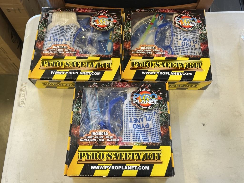 FIREWORK PYRO SAFETY KITS