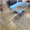Image 2 : WHEELBARROW