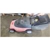 Image 2 : LAWNHOG ELECTRIC LAWNMOWER - WORKING