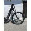 Image 2 : BLACK DOST E-BIKE