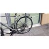 Image 2 : GREY OPUS BIKE