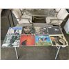 Image 1 : LOT OF 8 COLLECTIBLE ESTATE RECORDS