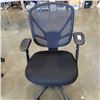 Image 2 : ROLLING OFFICE CHAIR