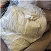 Image 2 : KING SIZE COMFORTER