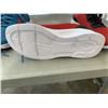 Image 3 : 2 NEW PAIRS MENS SIZE 9 RUNNERS