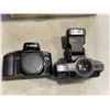 Image 2 : ASSORTED VINTAGE 35MM CAMERAS