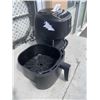Image 3 : BELLA PRO 3.8L AIR FRYER - TESTED WORKING, RETAIL $137