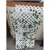 Image 1 : Plastic Lattice Work With Vines - 5