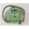 Image 1 : BISSELL LITTLE GREEN CARPET SPOT CLEANER, WORKING