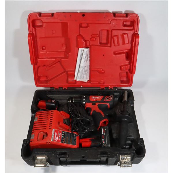 MILWAUKEE 3/8" DRILL DRIVER WITH TWO BATTERIES