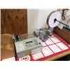Image 2 : cuTex - Elastic cutting machine w/table - good working order - model: TBC-47
