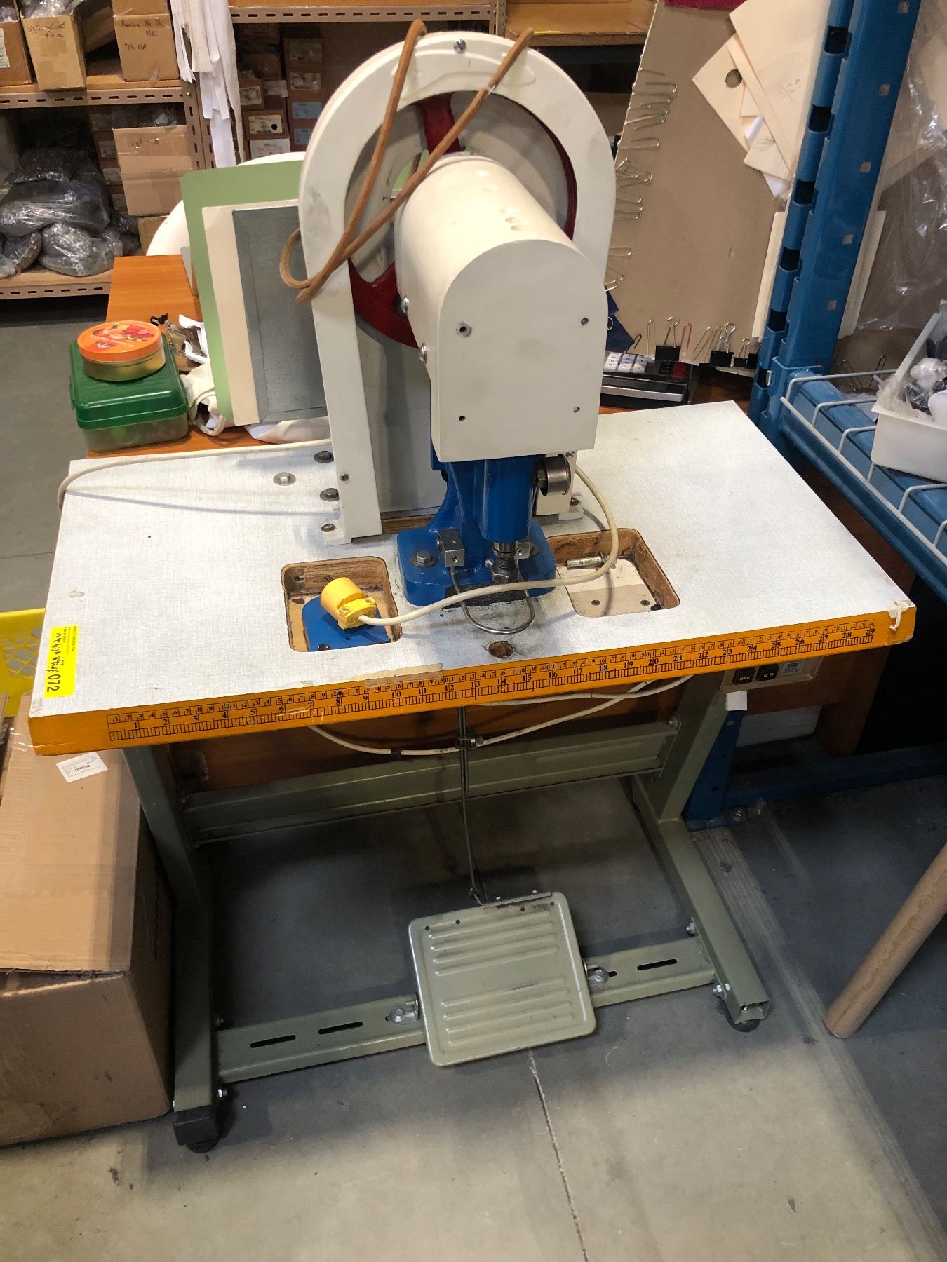 Ngai Shing NS-45 Electric snap fixing machine
