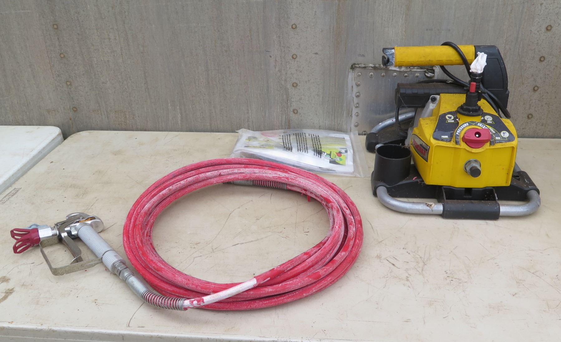Wagner Procoat JB 10392B Stationary Airless Paint Sprayer w/ Hose