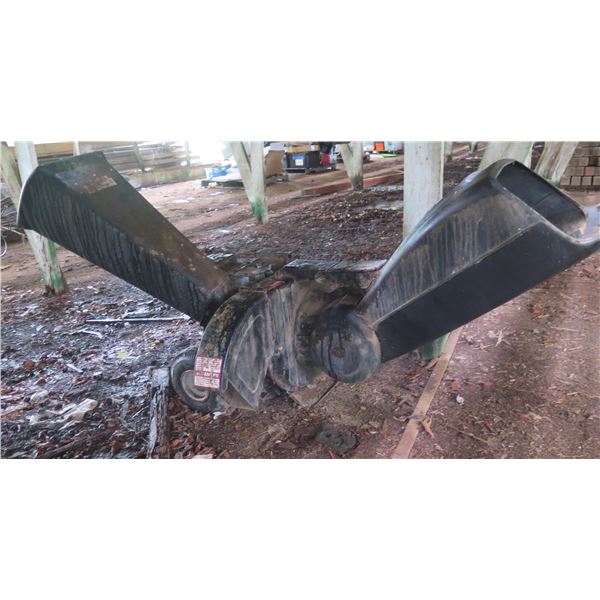 Yard Machines 3-Way System 10HP - Chipper/Chute/Hopper (for parts only)