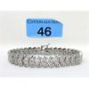 Image 1 : 1.02 CTW Diamond Studded Tennis Bracelet 