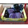 Image 1 : Box of Customer Return Clothing & Soft Goods 